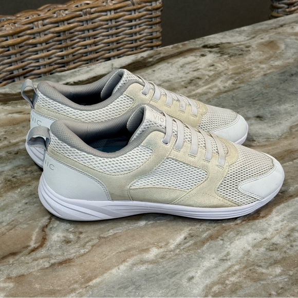 Women’s VIONIC Zesta slip on sneakers- Size 9 - Picture 7 of 9